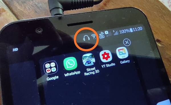how to remove headphone icon on android